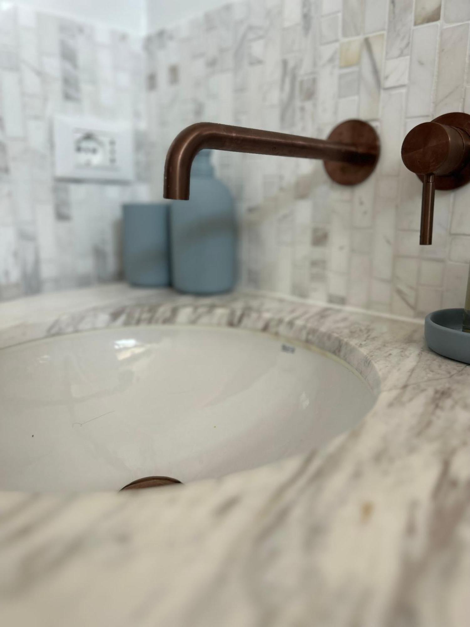 Design Home At Garda Lake Desenzano del Garda Bagian luar foto